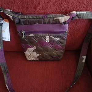 Lug skipper crossbody bag